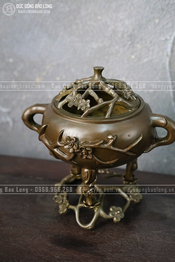 Lư Trầm Hoa Mai Đồng Vàng Màu Nâu Trầm Cổ Cao 20Cm