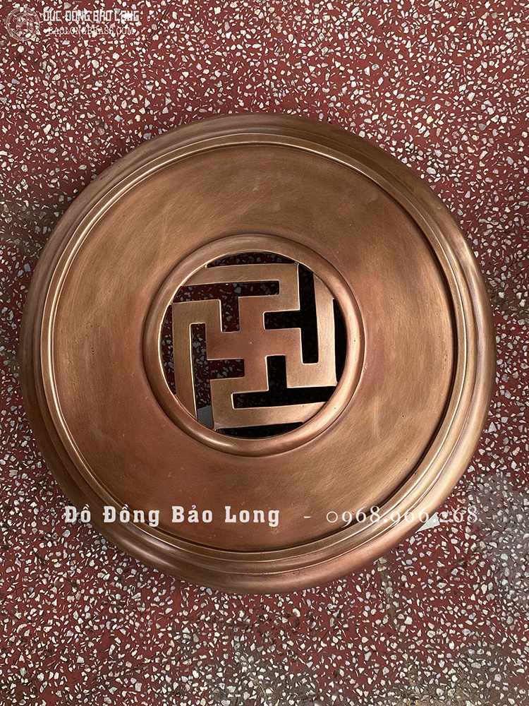 Lư Trầm Bằng Đồng Đỏ Cao 50Cm Màu Trầm Cổ