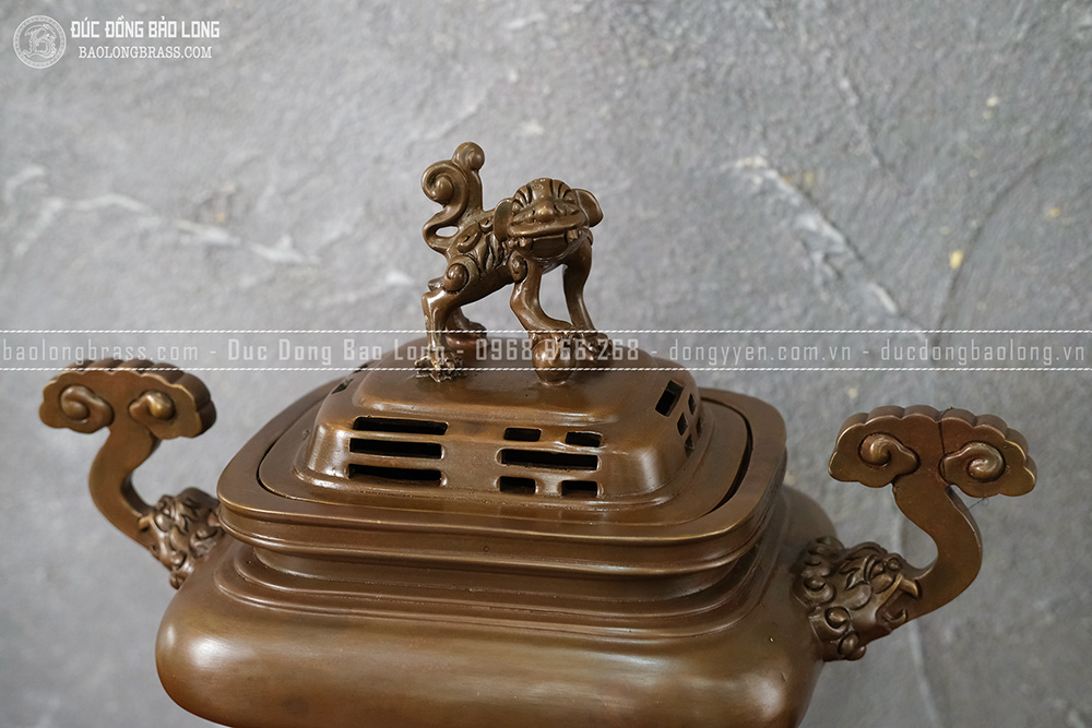 Lư Xông Trầm Chân Tượng Tai Mây Đồng Vàng Màu Nâu Trầm Cổ Cao 35Cm