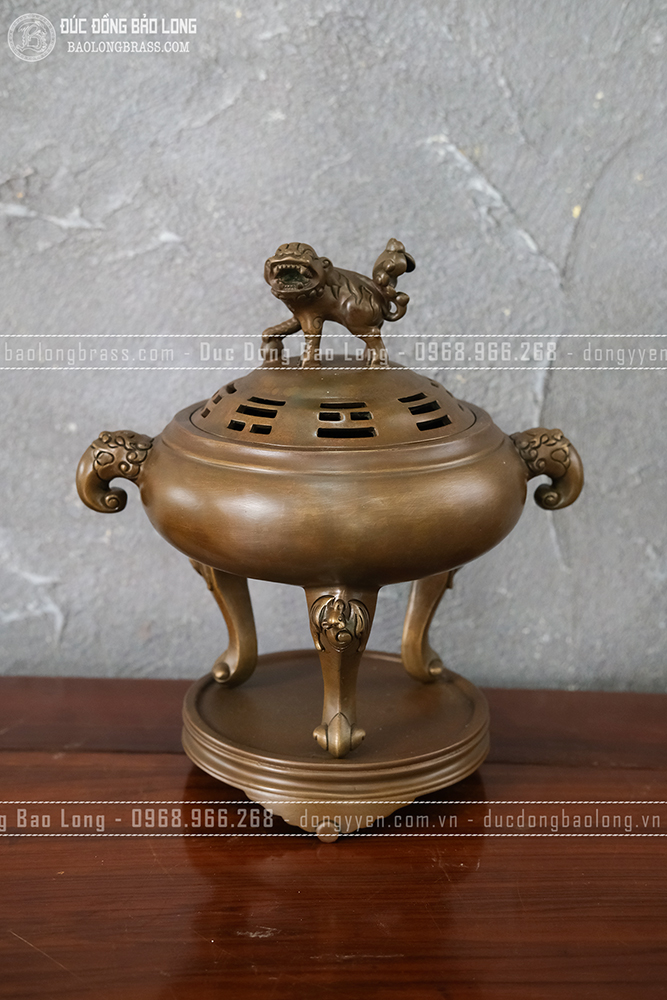 Lư Xông Trầm Chân Dơi đồng vàng màu nâu cổ cao 27cm