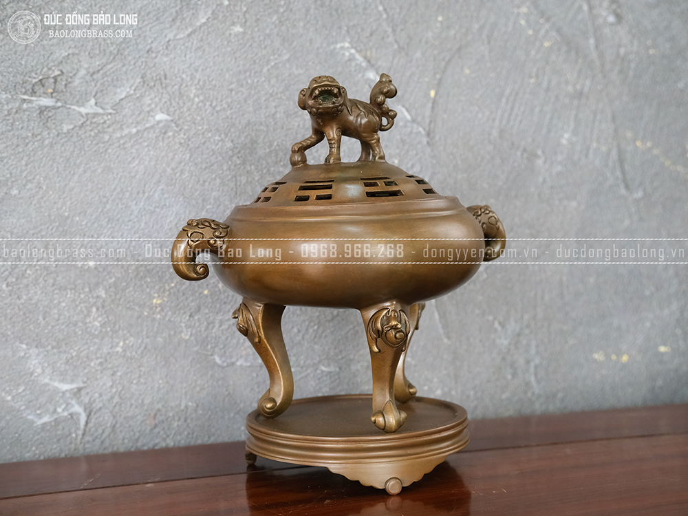 Lư Xông Trầm Chân Dơi đồng vàng màu nâu cổ cao 27cm
