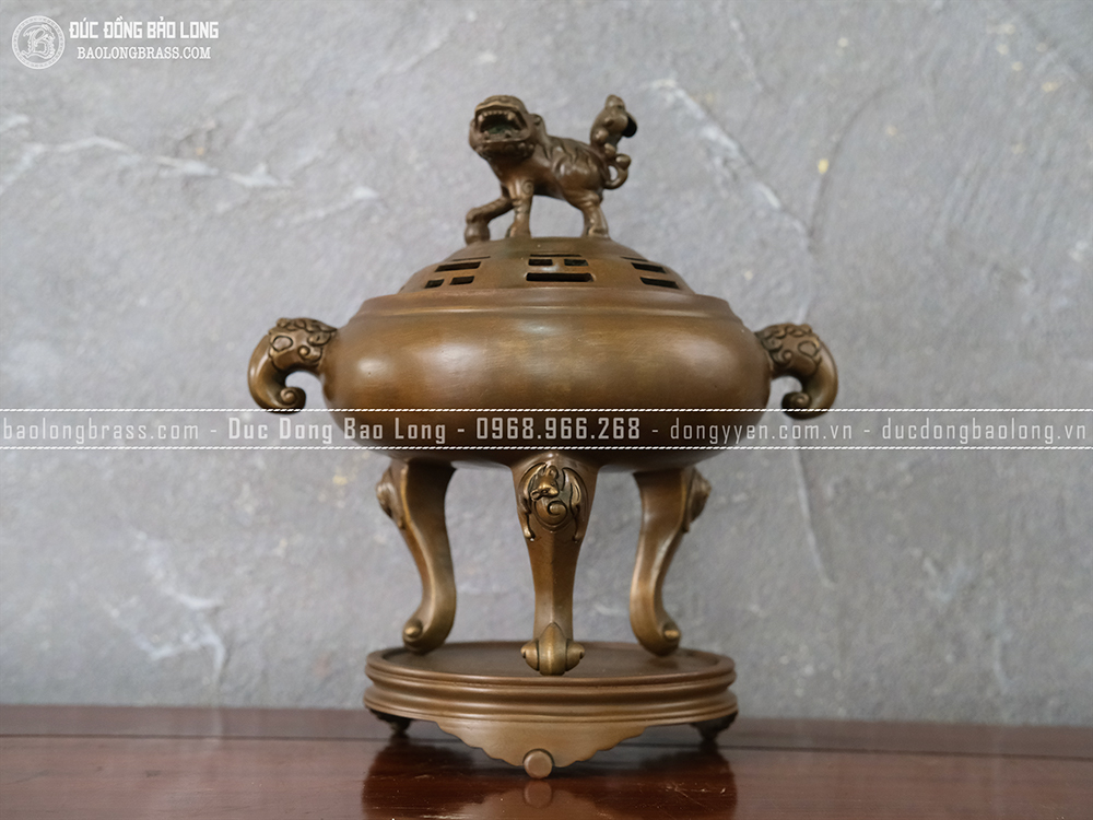 Lư Xông Trầm Chân Dơi đồng vàng màu nâu cổ cao 27cm