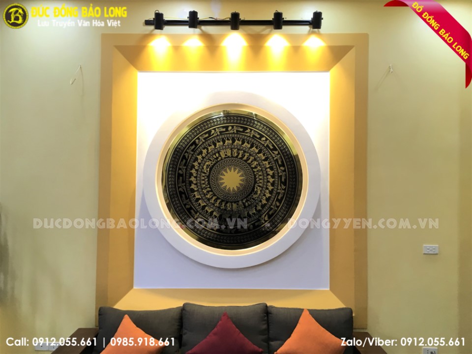 lắp đặt tranh mặt trống ăn mòn