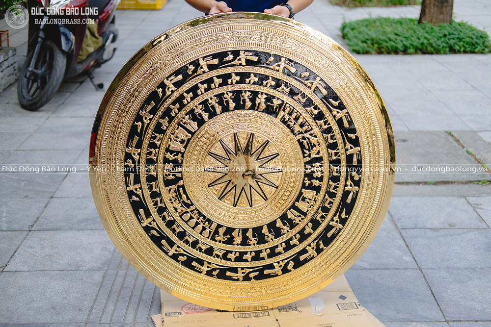 Mặt Trống Đồng Gò Chạm Mạ Vàng 24K Đường kính 1m