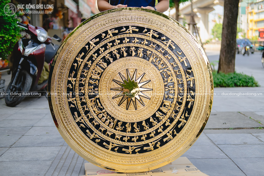 Mặt Trống Đồng Gò Chạm Mạ Vàng 24K Đường kính 1m