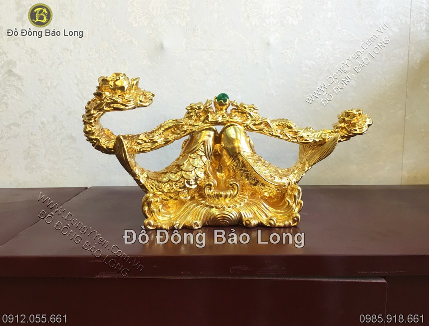 biểu tượng cá chép ngậm gậy như ý cao 19cm thếp vàng
