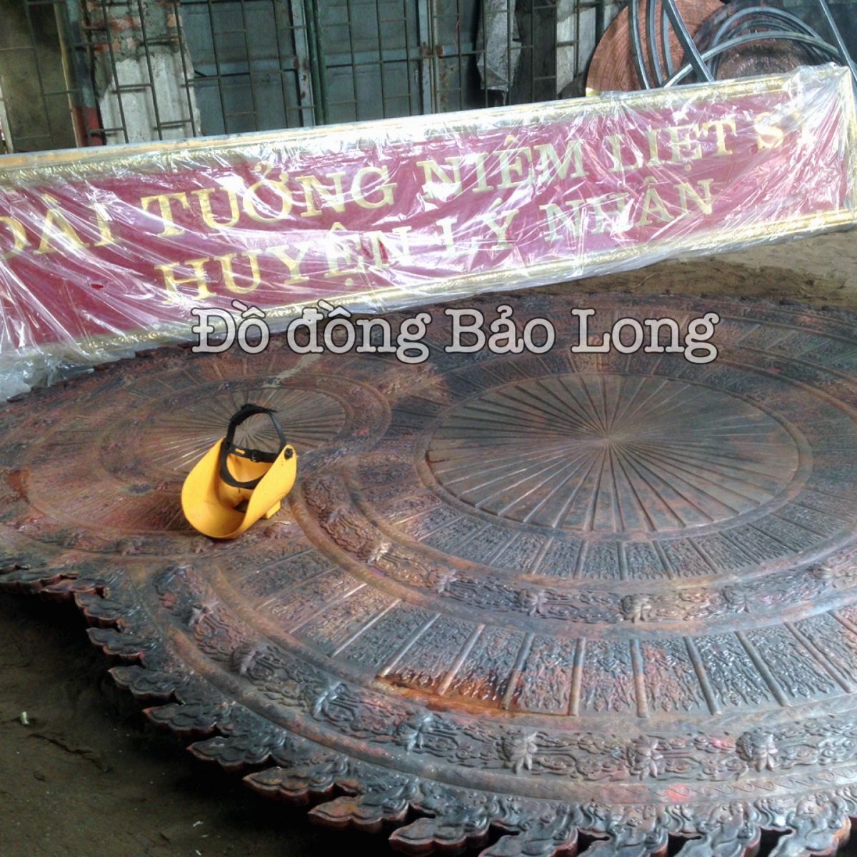 Các sản phẩm được chế tác thủ công hoàn toàn