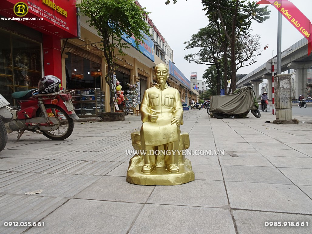 Tượng Bác Hồ ngồi đá cao 81cm