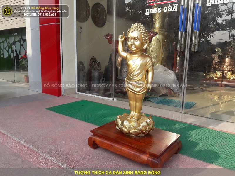 giá tượng thích ca đản sinh bằng đồng