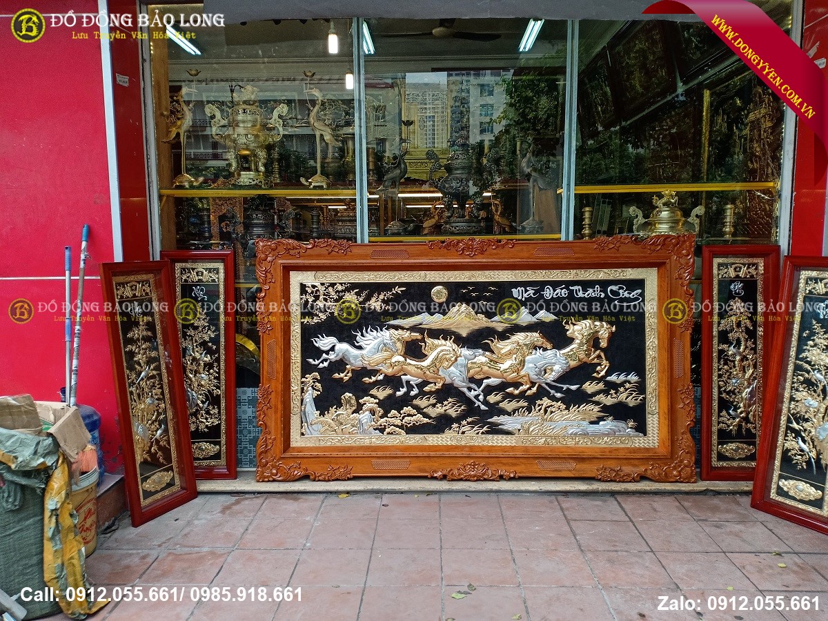 tranh bát mã bằng đồng 2m37