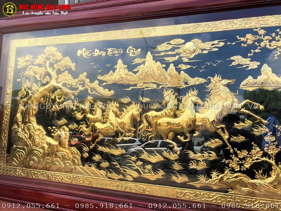 tranh bát mã bằng đồng