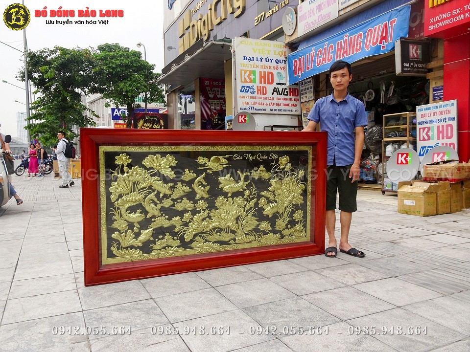 Tranh cửu ngư quần hội mang ý nghĩa cho sự an lành và sung túc