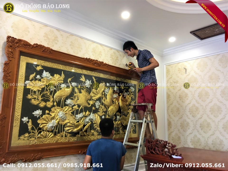 tranh sen hạc dát bạc
