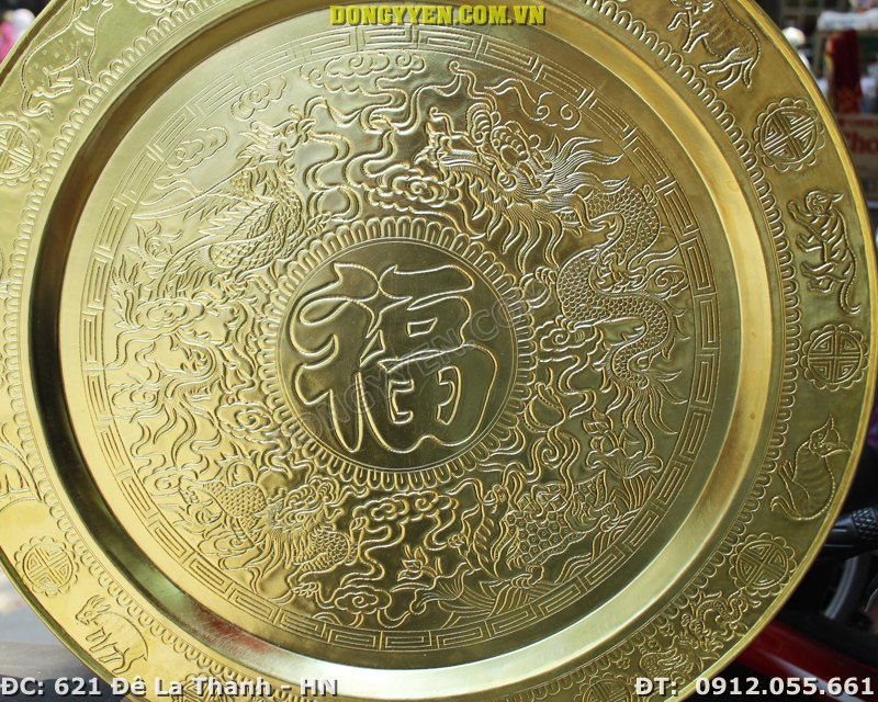 `Hoa văn trên mặt mâm đồng