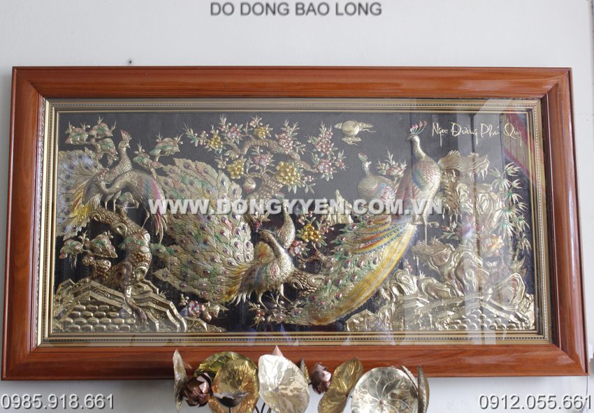 tranh công mai bằng đồng 1m7