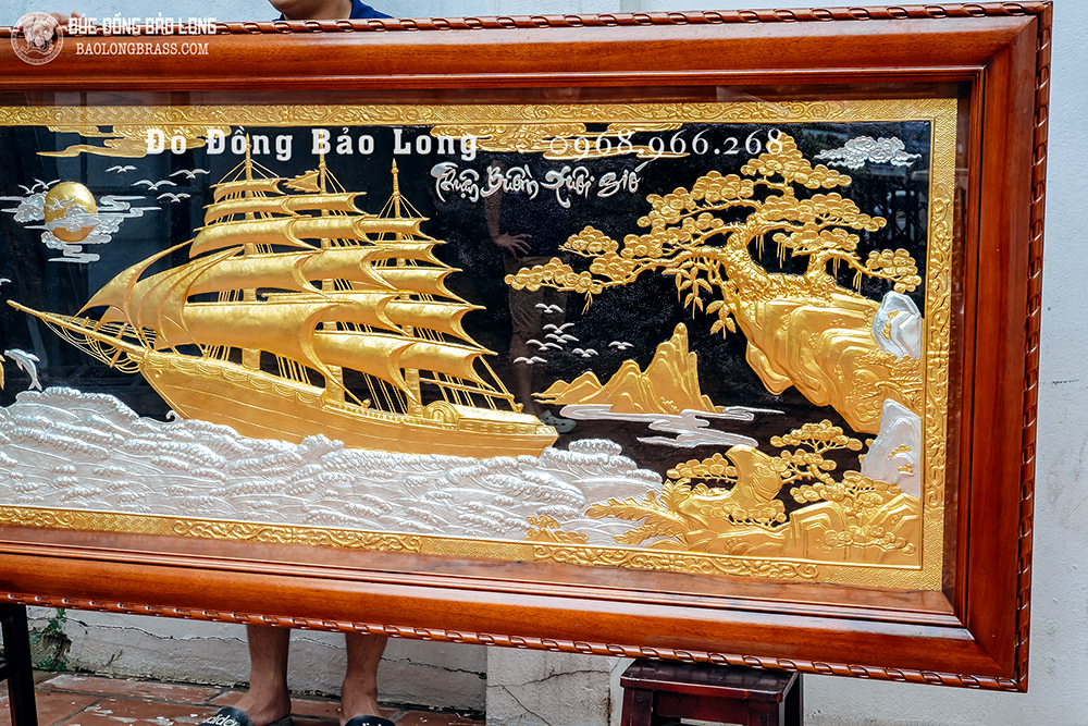 Tranh Thuận Buồm Xuôi Gió bằng đồng dát vàng bạc 24K Khổ 2m4 x 1m