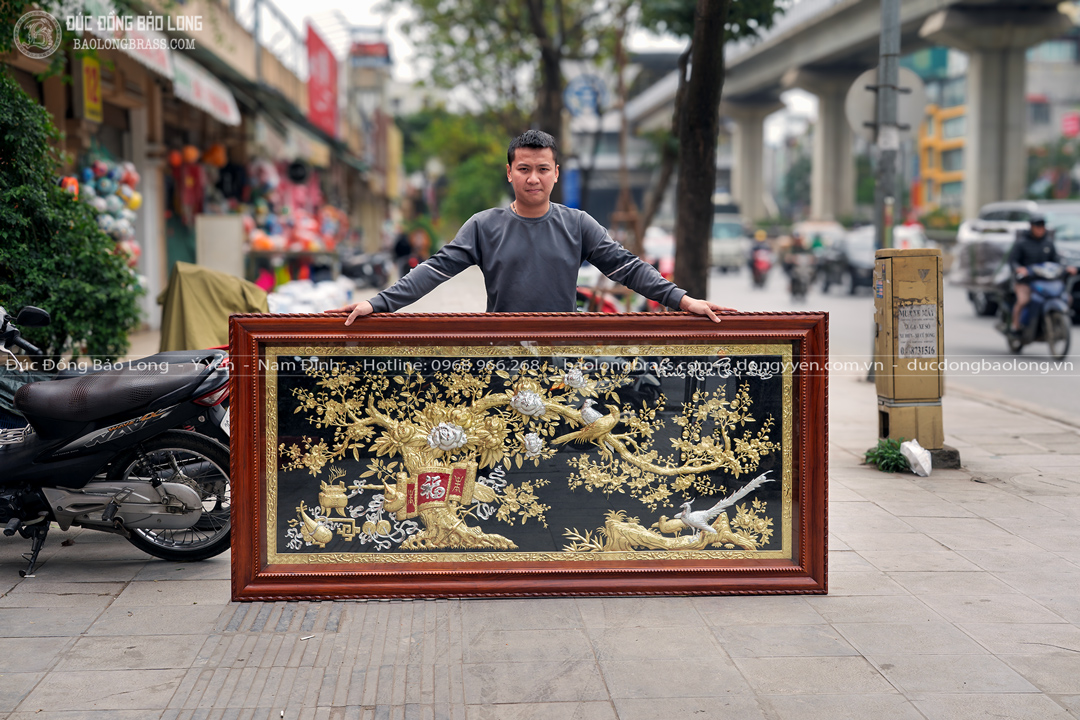 tranh đồng vinh hoa phú quý dát bạc kích thước 2m11 x 1m01 khung gỗ đỏ