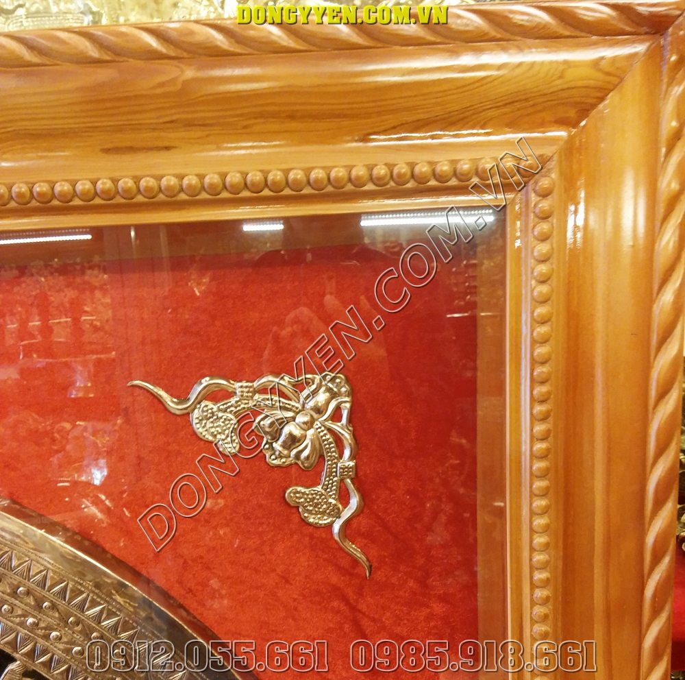 Hoa văn gấp góc mặt trống đồng 1m