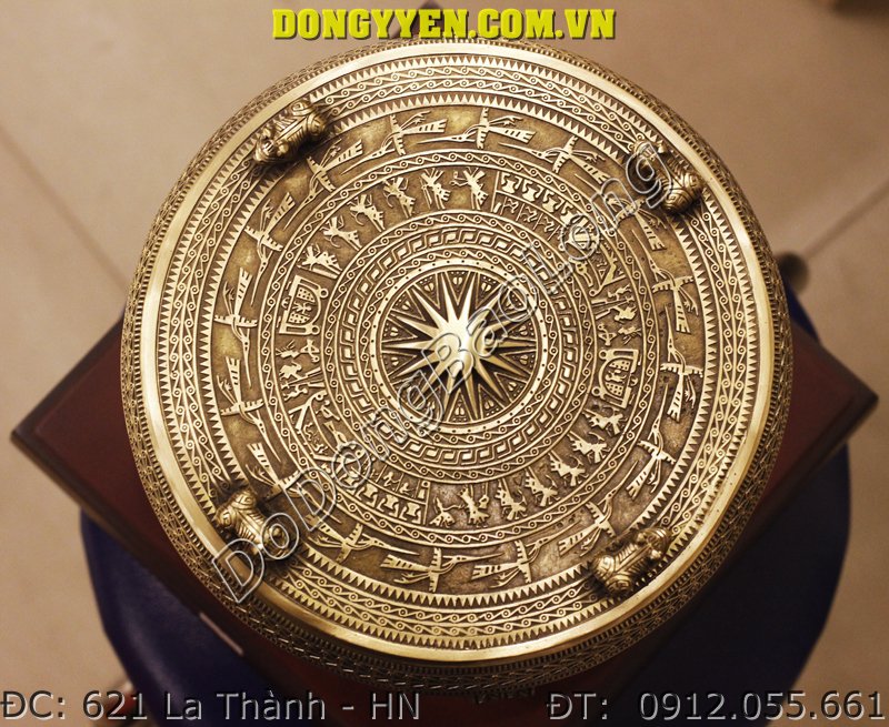 hoa văn trên mặt trống đồng