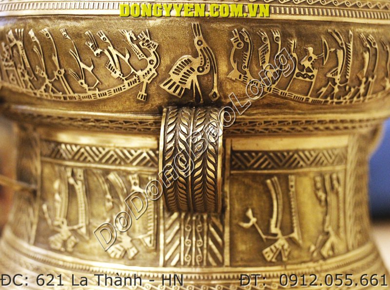 Tai trống đồng