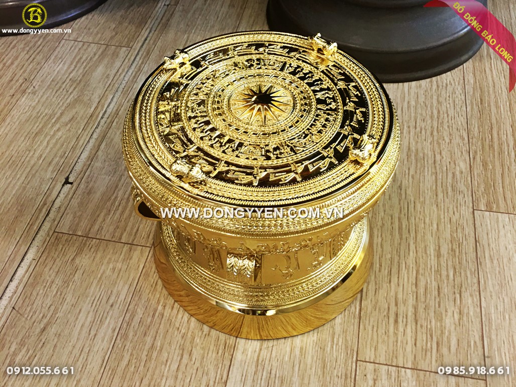 trống đồng mạ vàng 24k đường kính 12cm