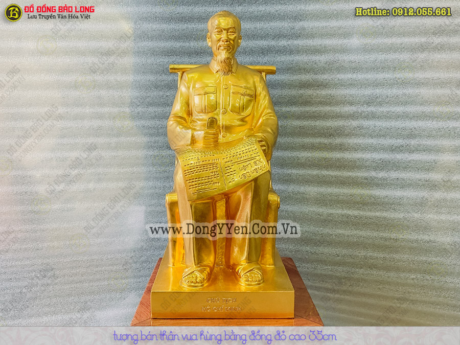 tuong-bac-ho-ngoi-doc-bao-dat-vang-42cm-cho-khach-phu-tho