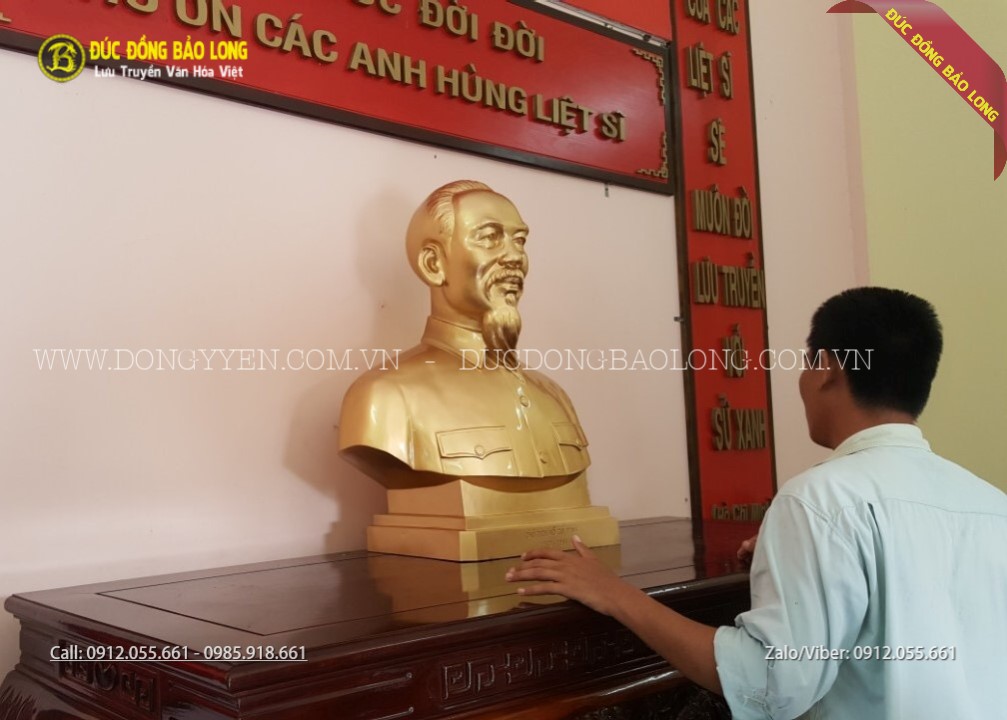 tượng bác hồ bằng đồng