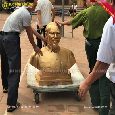 Giao Tượng Bác Hồ Bằng Đồng 89cm Để Bục Cho UBND Xã