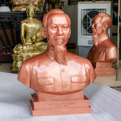 Tượng Đồng Bác Hồ Để Bục Bán Thân Cao 89Cm