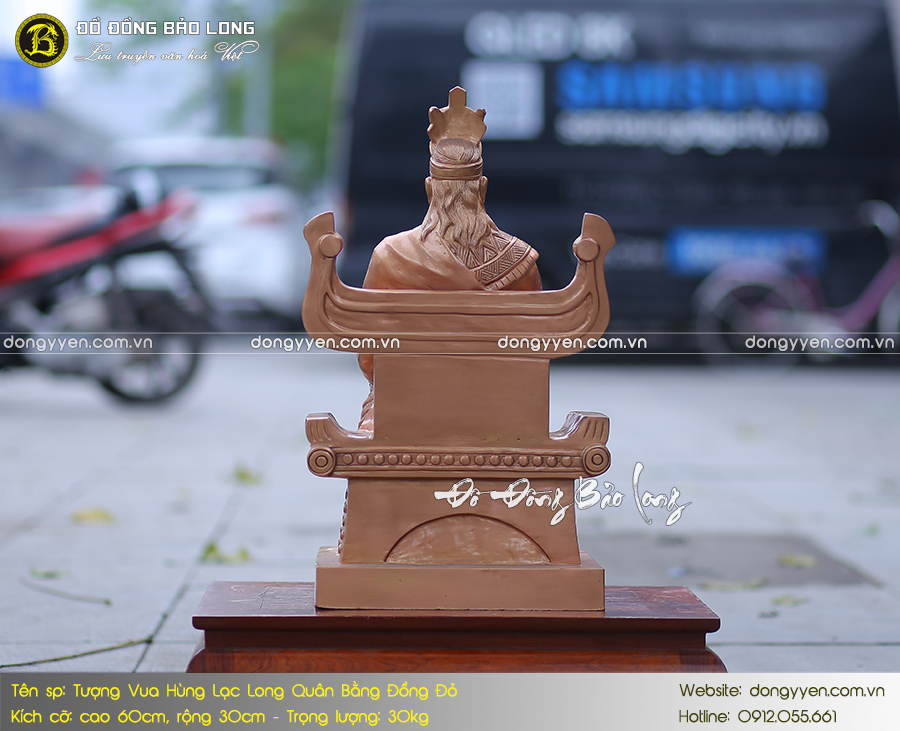 tượng hùng vương ngồi ngai