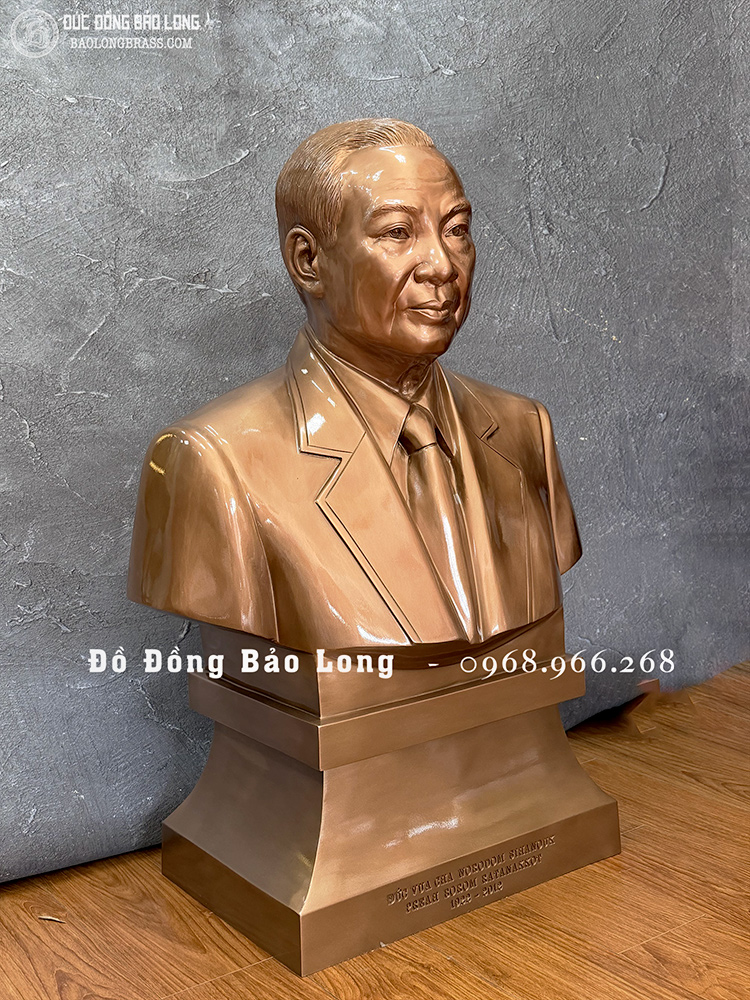 Tượng Quốc Vương Sihanouk bằng đồng đỏ cao 81cm