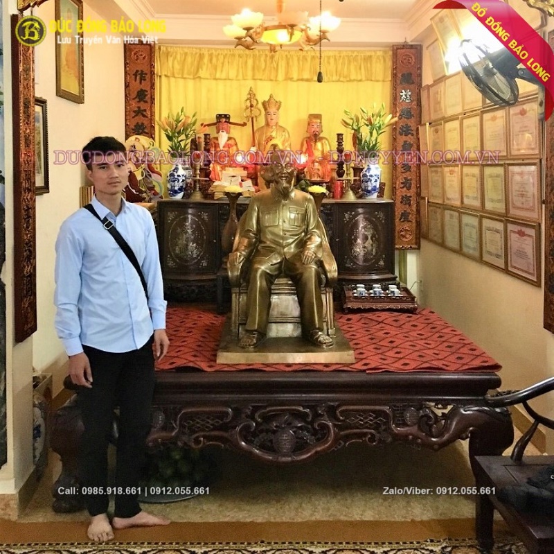 tượng Bác Hồ bằng đồng tại Nam Định