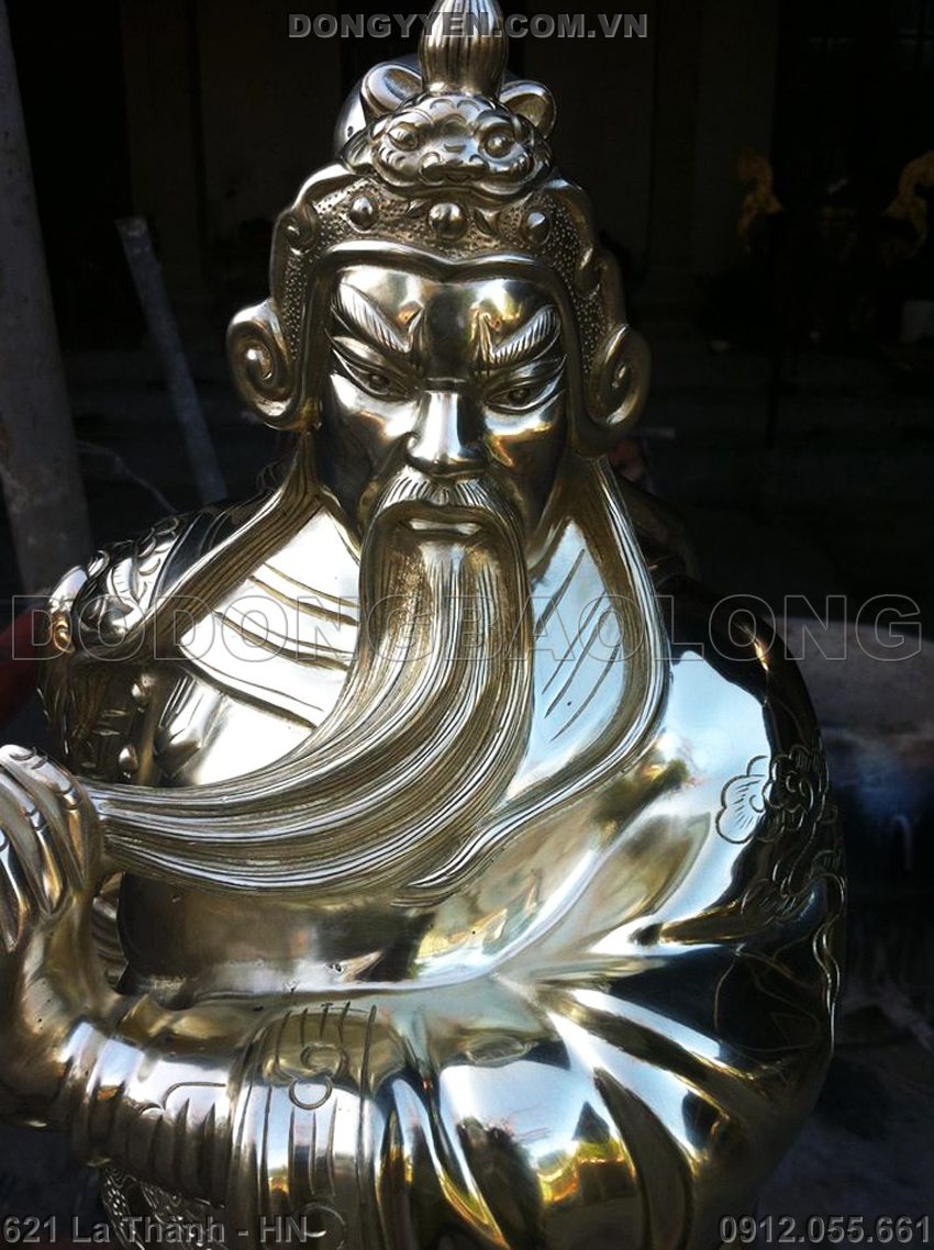 khuôn mặt rất thần thái và có hồn