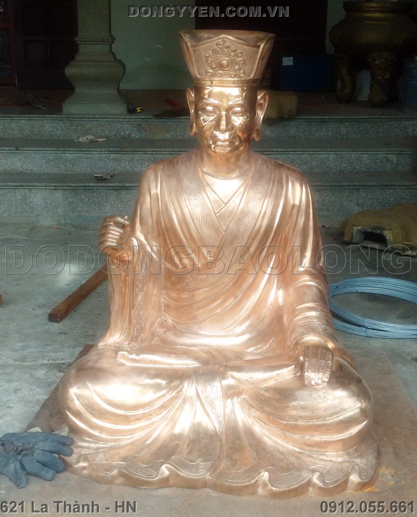 tượng đồng ông tổ làng nghề