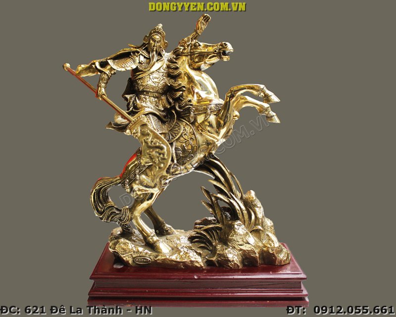 Tượng quan công dùng trấn trạch rất tốt trong phong thủy