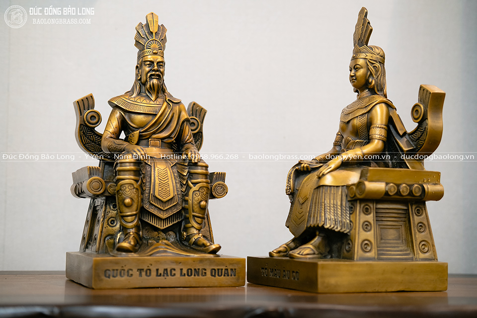 Tượng đồng Quốc Tổ Lạc Long Quân cao 28cm Màu trầm cổ