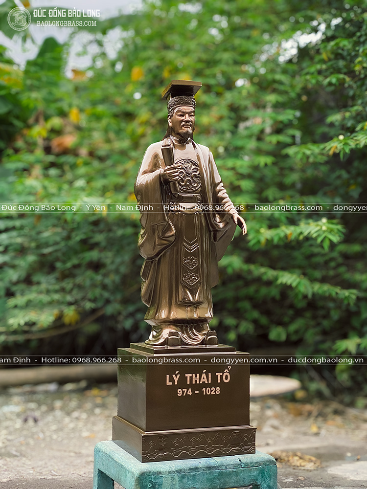 tượng Vua Lý Thái Tổ bằng đồng đỏ cao 89cm