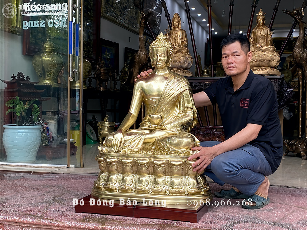 Tượng Phật Thích Ca Xúc Địa Ấn Bằng Đồng Vàng Catut Cao 1m