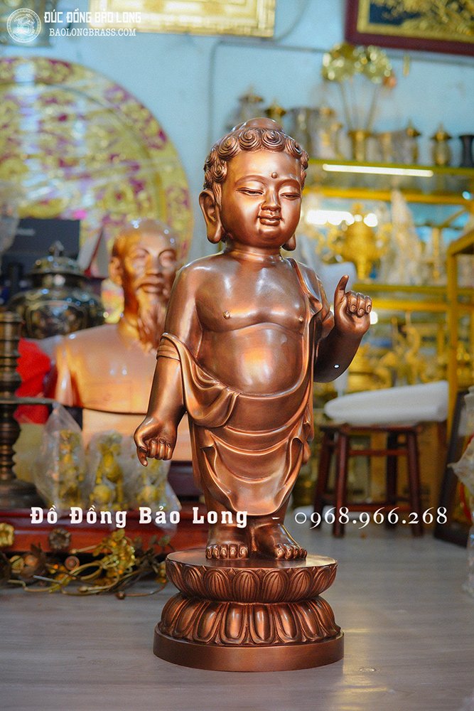 Tượng Phật Thích Ca Đản Sinh bằng đồng cao 81cm màu trầm cổ