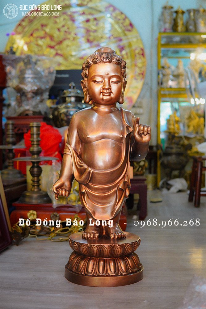 Tượng Phật Thích Ca Đản Sinh bằng đồng cao 81cm màu trầm cổ