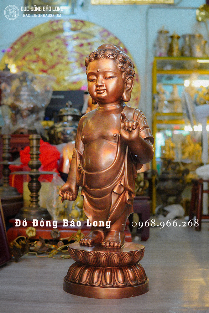 Tượng Phật Thích Ca Đản Sinh bằng đồng cao 81cm màu trầm cổ