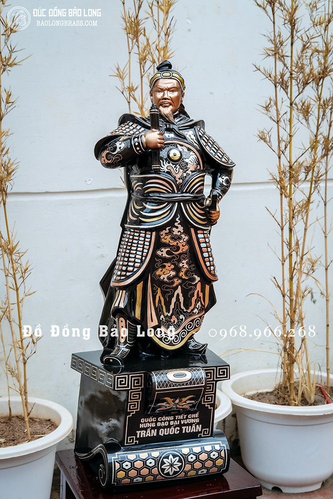 Tượng Trần Quốc Tuấn bệ thuyền bằng đồng khảm tam khí cao 61cm