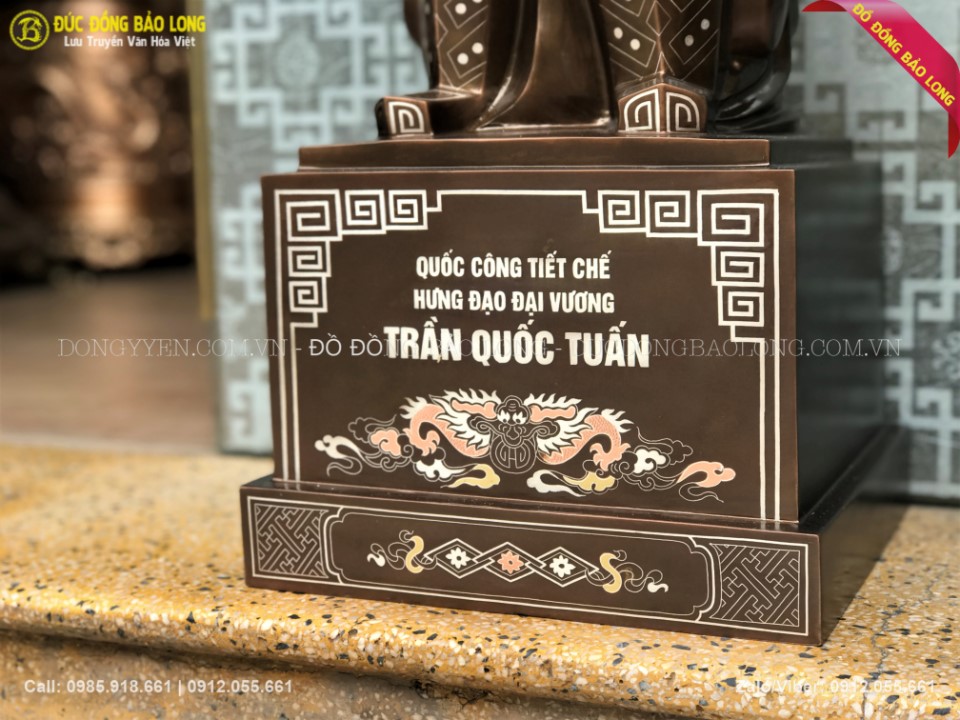 bệ tượng trần hưng đạo