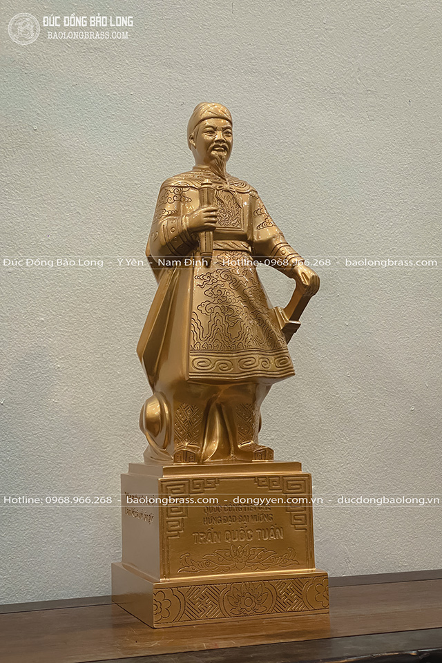 Tượng Đồng Trần Quốc Tuấn - Trần Hưng Đạo Chạm Hoa Văn Màu Trầm Cổ Cao 48Cm
