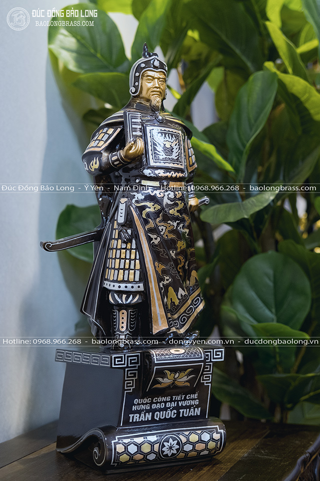 Tượng đồng Trần Quốc Tuấn - Trần Hưng Đạo khảm tam khí mẫu mới cao 48cm