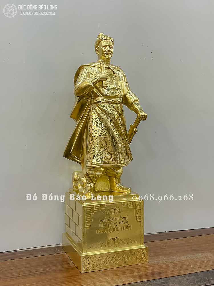Tượng Hưng Đạo Vương Trần Quốc Tuấn Bằng Đồng Vàng Katut Cao 61Cm