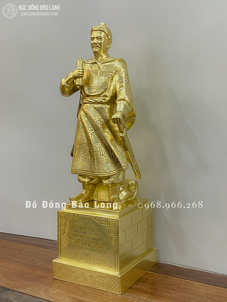 Tượng Hưng Đạo Vương Trần Quốc Tuấn Bằng Đồng Vàng Katut Cao 61Cm