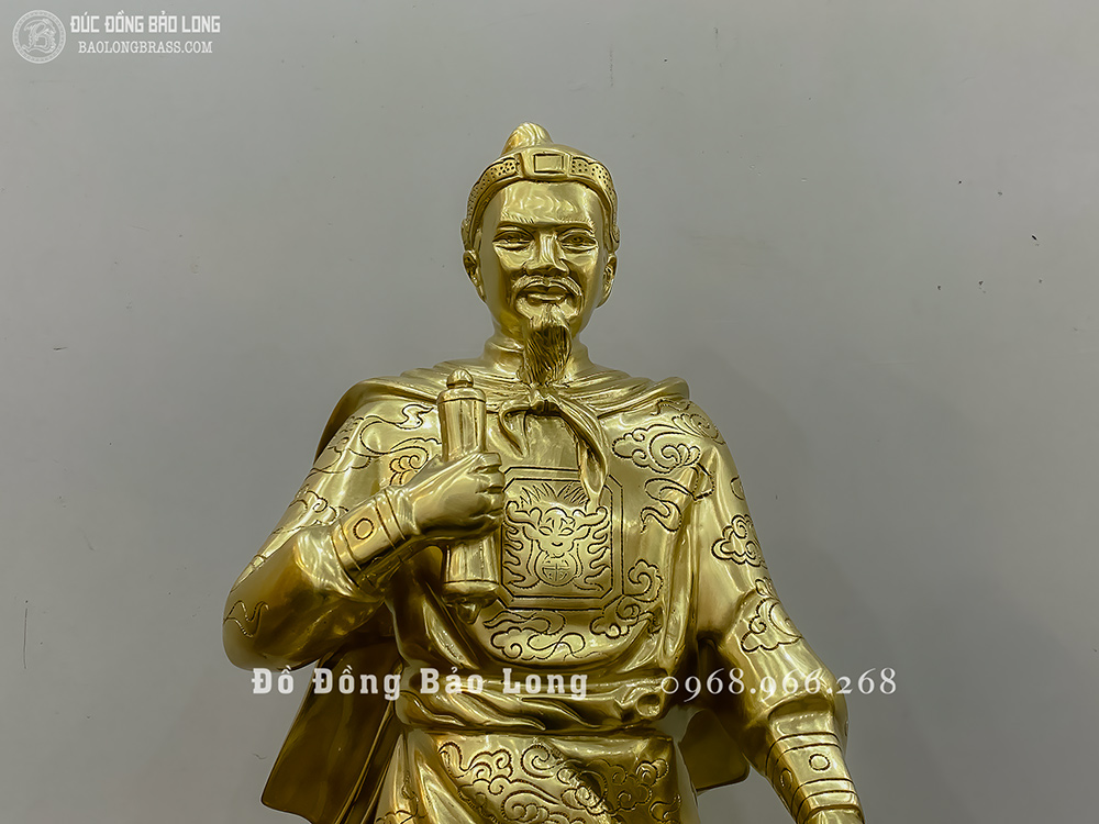 Tượng Hưng Đạo Vương Trần Quốc Tuấn Bằng Đồng Vàng Katut Cao 61Cm