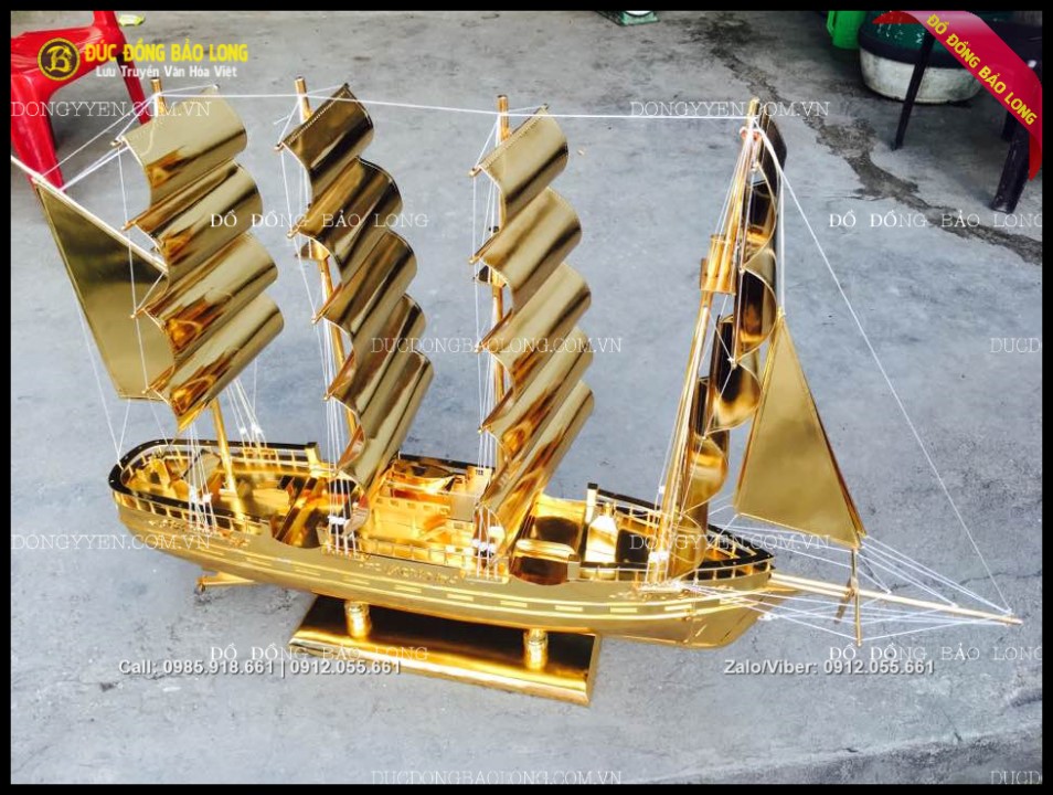 mô hình thuyền buồm bằng đồng