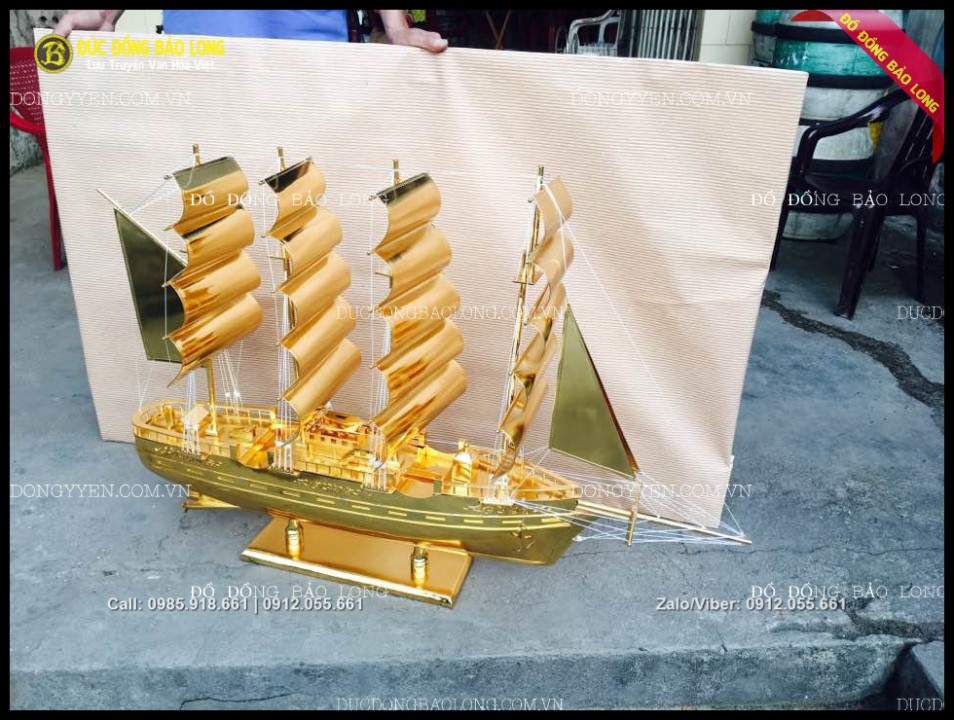 mô hình thuyền buồm